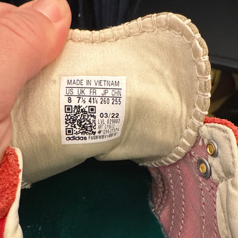 Adidas tag